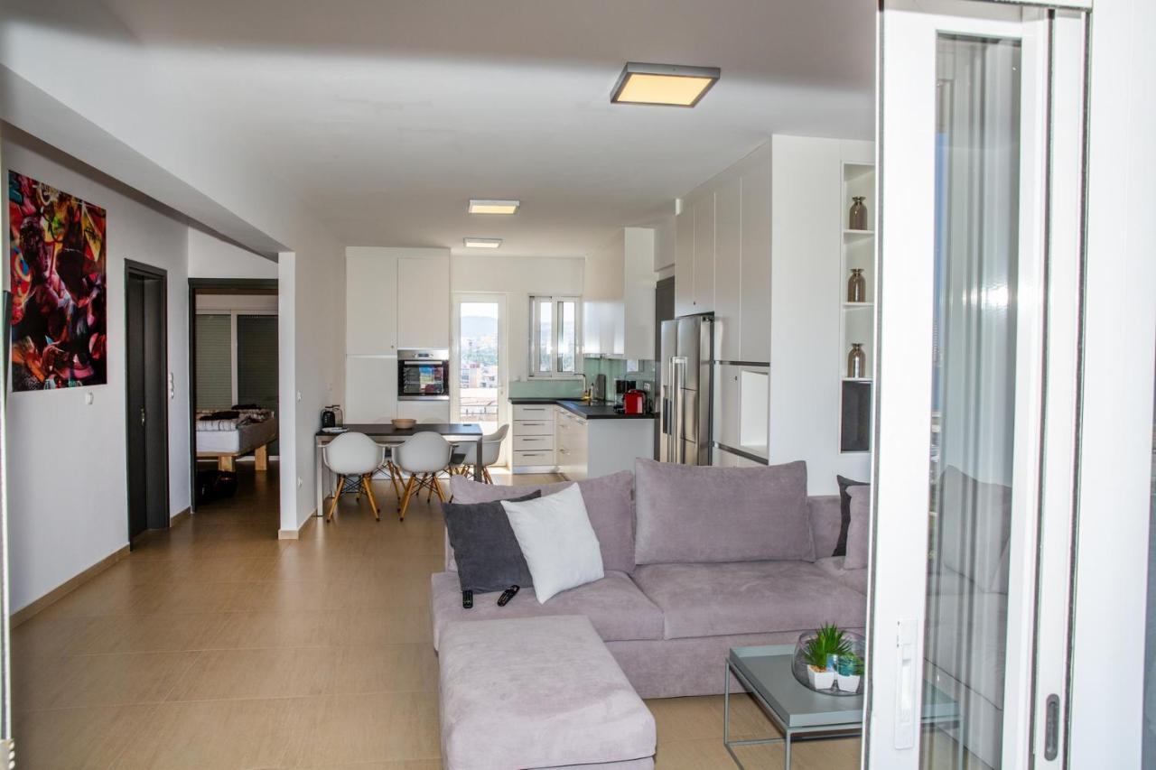 Komfort City Apartment "Elias" Mit Meerblick In Lavrio Екстериор снимка